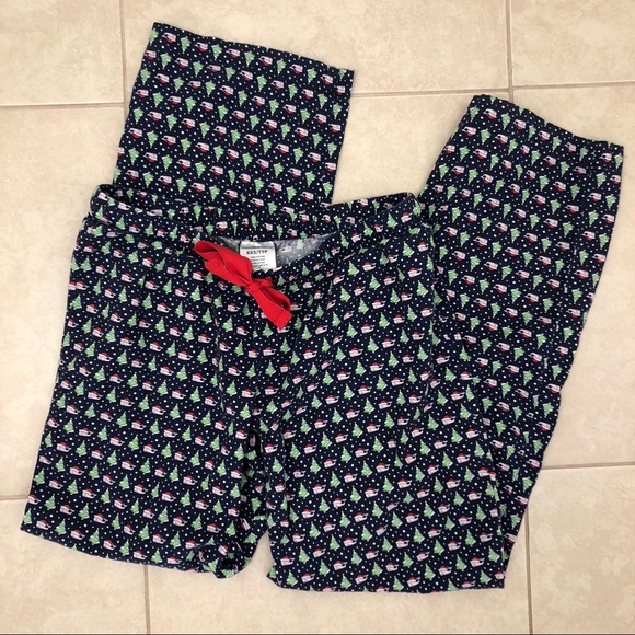 Vineyard Vines Other - Vineyard Vines Santa Whale Christmas Tree Pants